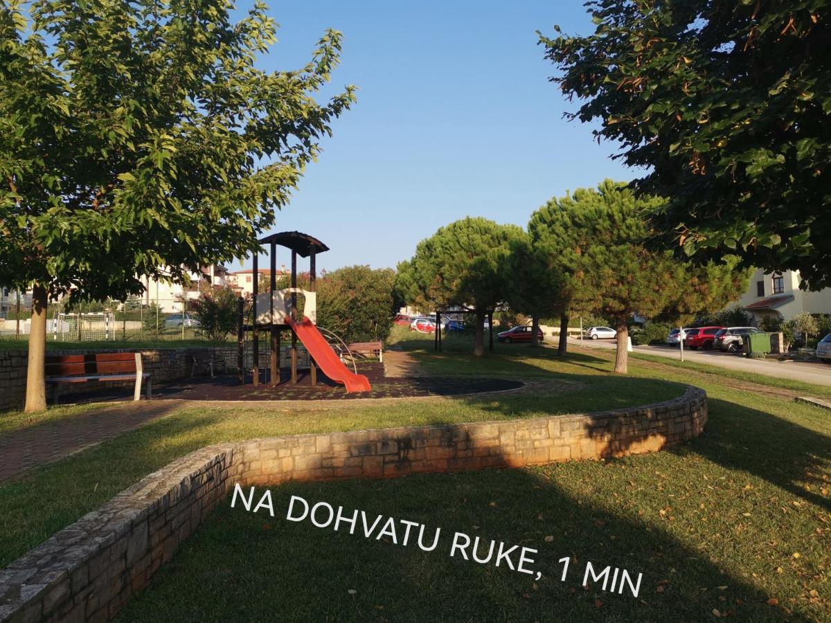 Apartman Hola Novigrad Istria Extérieur photo